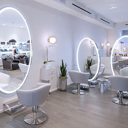 Салон красоты Fabio Scalia Hair Salon оборудованный мебелью Maletti