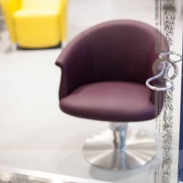 chair Mimi and styling Breda wall Boheme Maletti Cosmoprof 2015.jpg