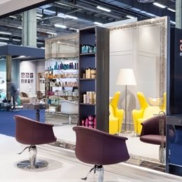 chair Musette and styling Breda stading Boheme Maletti Cosmoprof 2015.jpg