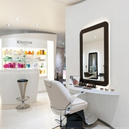 design interior salon Wolf s Friseure Sigma chair barber.jpg