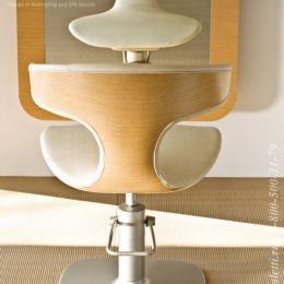 Парикмахерское кресло Maletti Green Boomerang деревянное